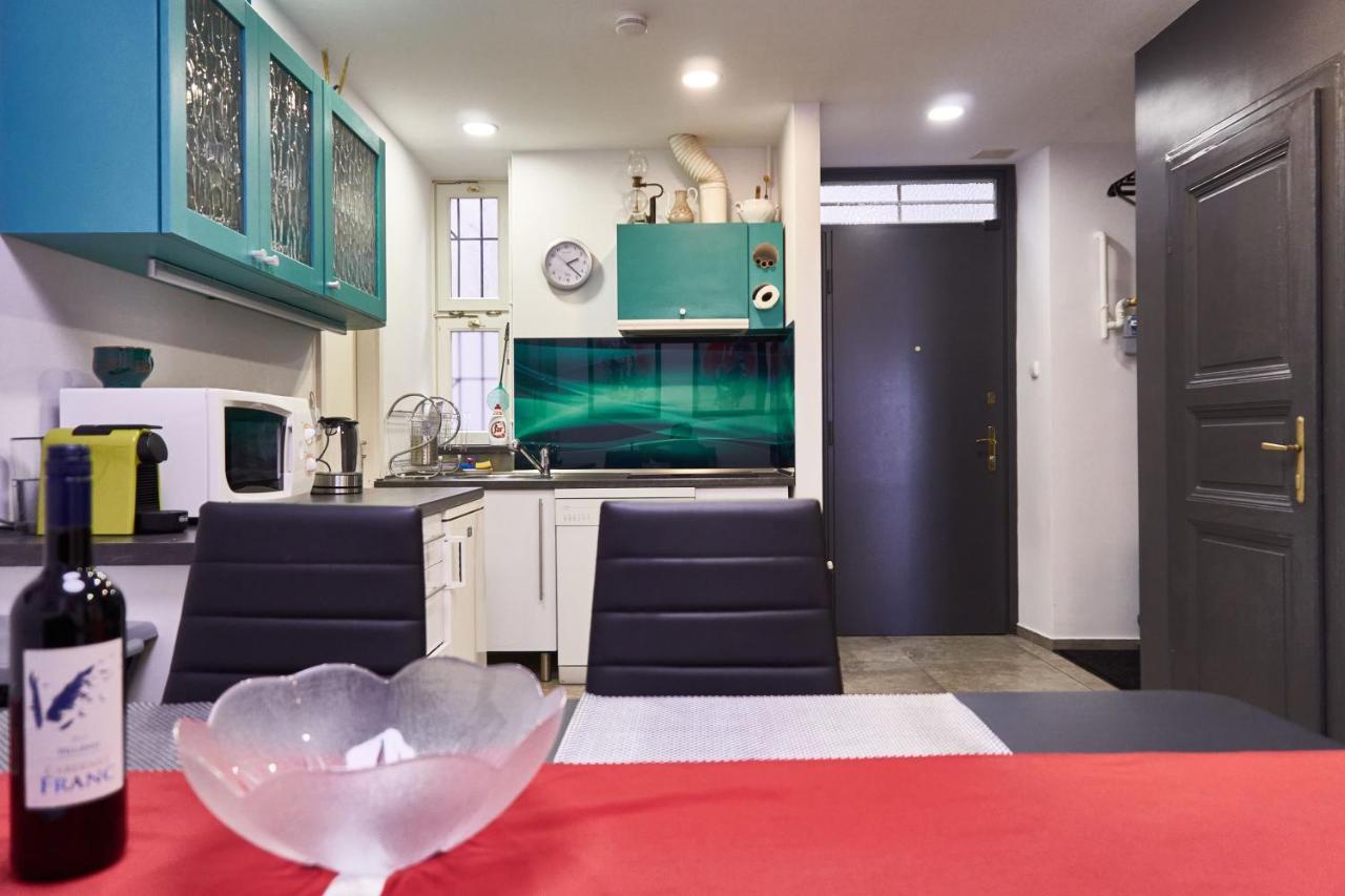 Ili Apartment Budapest Exteriör bild